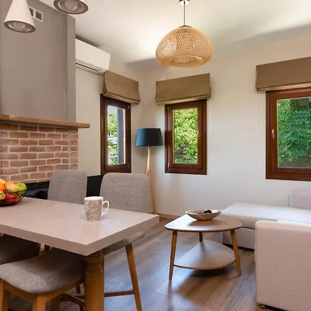 άλυσσος Gasthof 3*