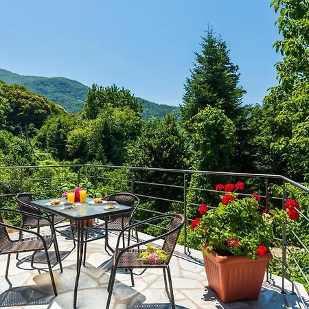 άλυσσος Tsagarada