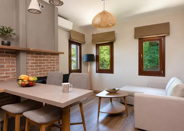 άλυσσος ゲストハウス 3*